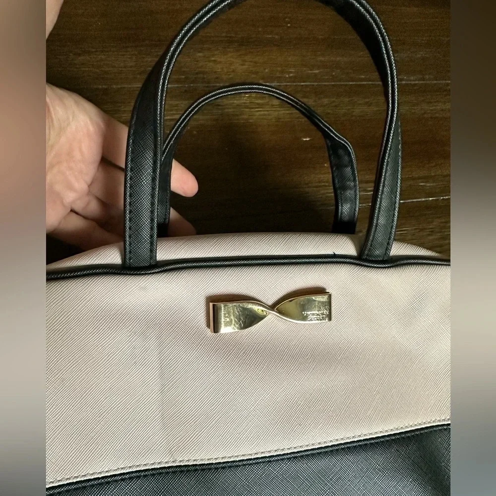 Victoria’s secret cosmetics bag